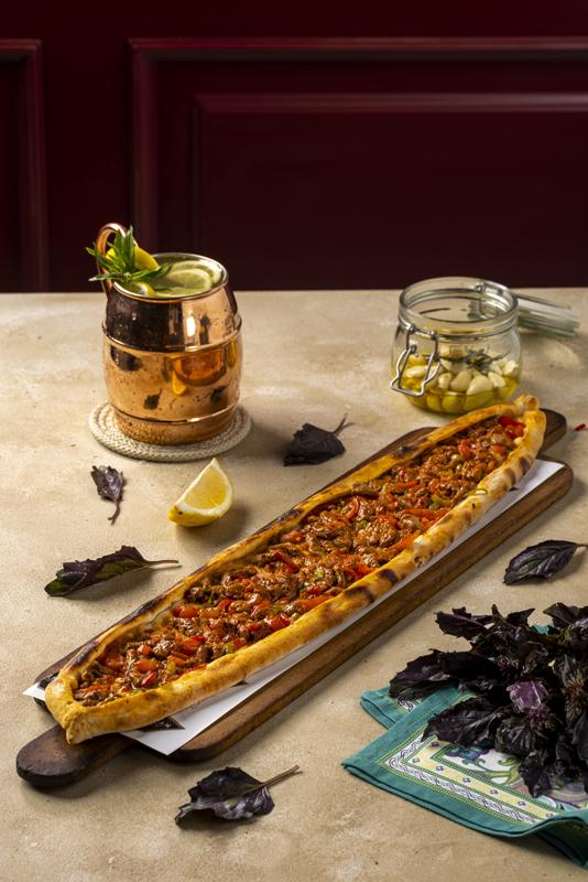 Kuşbaşılı Pide