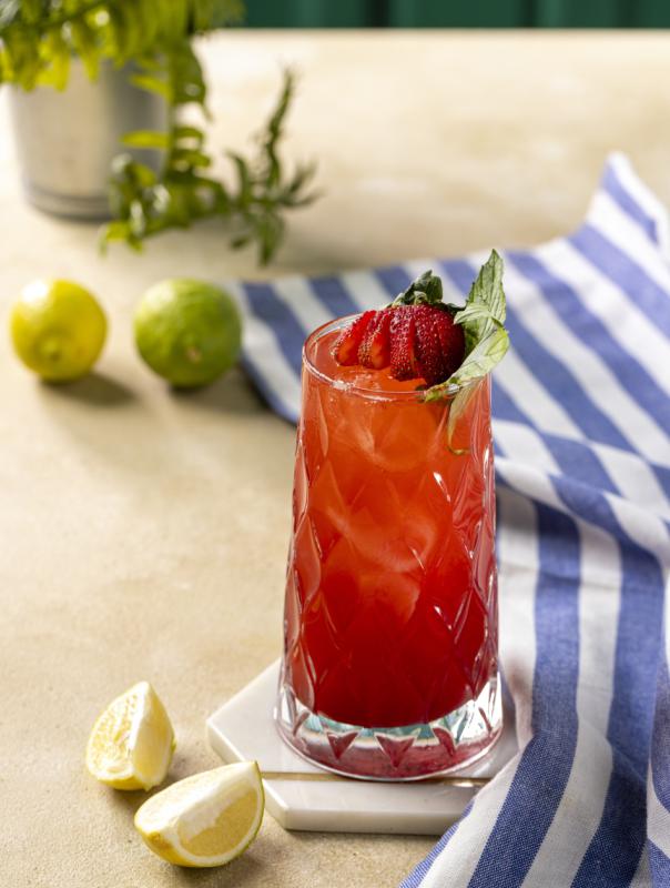 Çilekli Limonata