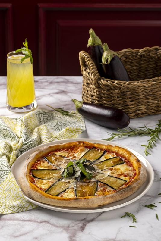 Melanzene Pizza
